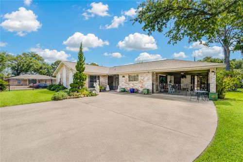 4018 Blalock Rd, Houston, TX, 77080-1412 | Card Image