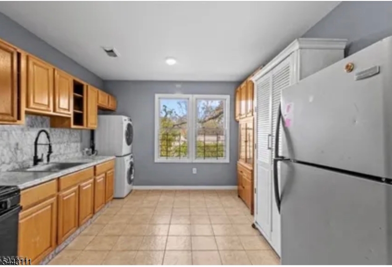 Residential Lease in Paterson City 2