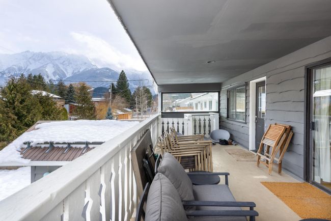 7474 Prospect Street, House other with 5 bedrooms, 2 bathrooms and 5 parking in Pemberton BC | Image 13