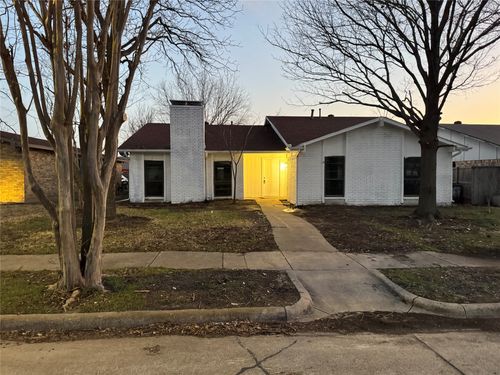 2914 Sweet Gum St, Garland, TX, 75044-8002 | Card Image