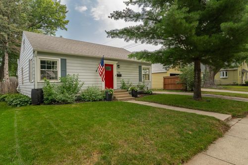 721 15th St Ne, Rochester, MN, 55906-7044 | Card Image
