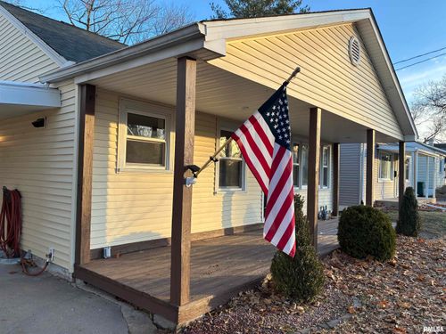 2205 Sycamore St, Quincy, IL, 62301-2263 | Card Image