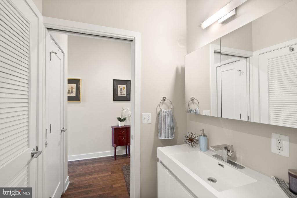 Residential in ARLINGTON 2