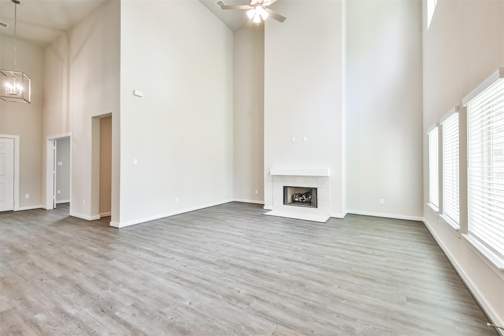 Residential Lease in Spring 4