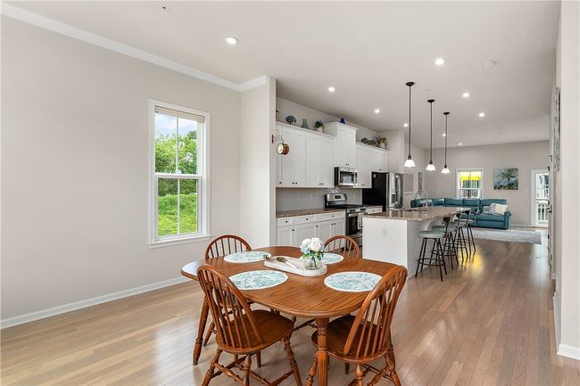 1001 Mohawk Ln, Townhouse with 3 bedrooms, 3 bathrooms and 2 parking in Mars PA | Image 15