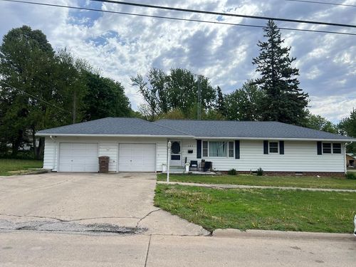 683 6th Street, Rockwell City, IA, 50579 | Card Image