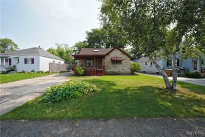 149 S Huxley Drive, House other with 2 bedrooms, 2 bathrooms and null parking in Cheektowaga NY | Image 3