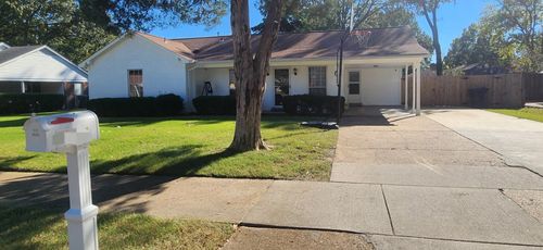 6373 Bardstown Rd, Bartlett, TN, 38134-3703 | Card Image