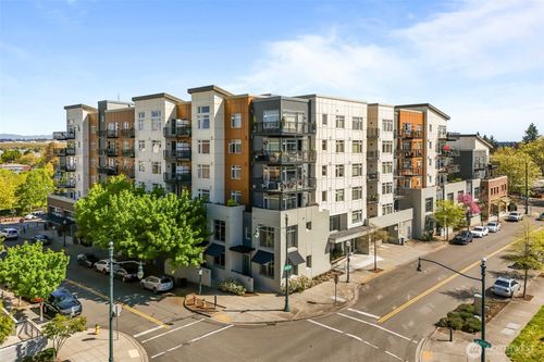 229-15100 6th Ave Sw, Burien, WA, 98166-1928 | Card Image