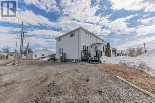 20 Victoria St, Kapuskasing, ON, P5N1K7 | Card Image