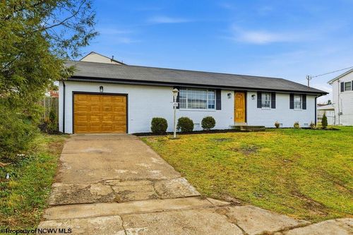 1520 Johnson Ave, Bridgeport, WV, 26330-1067 | Card Image