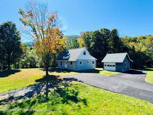 1976 Spruceton Rd, West Kill, NY, 12492-5707 | Card Image