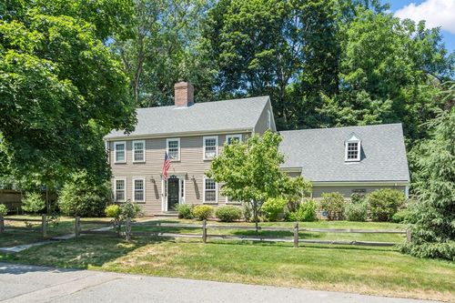 31 Old Farm Rd, Dedham, MA, 02026-4115 | Card Image