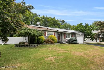 94 E Connecticut Concourse, House other with 3 bedrooms, 2 bathrooms and null parking in Jackson NJ | Image 2