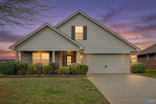 60 Weeping Willow Ln, Decatur, AL, 35603-7502 | Card Image