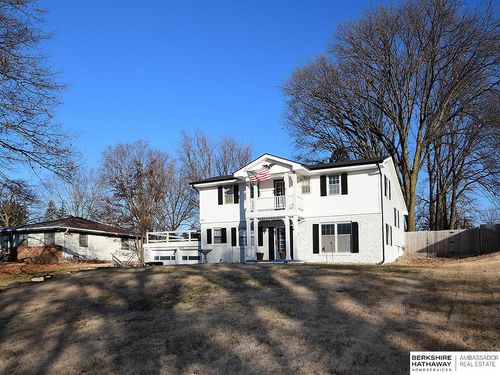 4638 Manchester Dr, Omaha, NE, 68152-1313 | Card Image