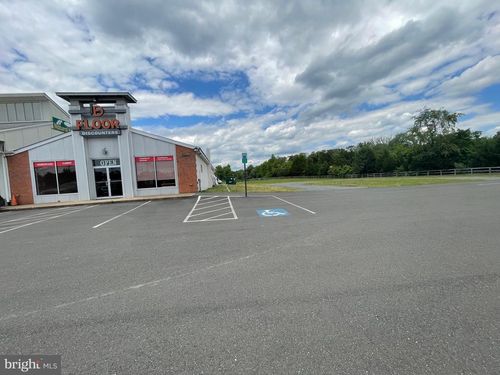 16326 Lee Hwy, Gainesville, VA, 20155-1906 | Card Image
