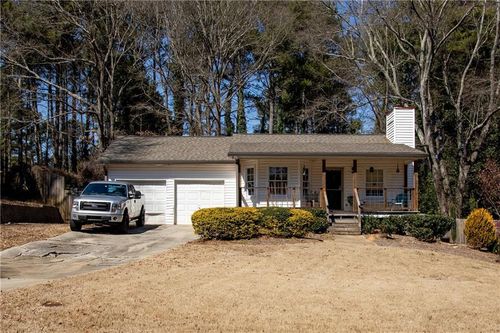 1821 Rose Garden Ln, Loganville, GA, 30052-2474 | Card Image