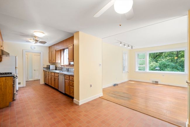 116 Glen Rd, House other with 4 bedrooms, 6 bathrooms and 6 parking in Wellesley MA | Image 11