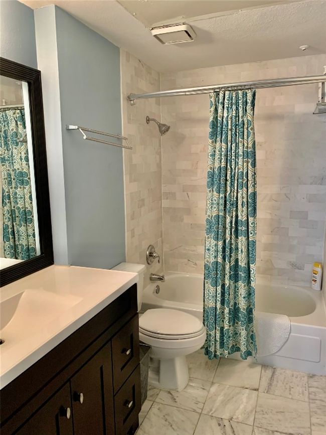 2nd Full Bathroom | Image 17