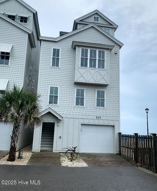 113 Atlantic Blvd, Atlantic Beach, NC, 28512-1000 | Card Image