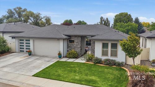 4601 E Copper Point Dr, Meridian, ID, 83642-5737 | Card Image