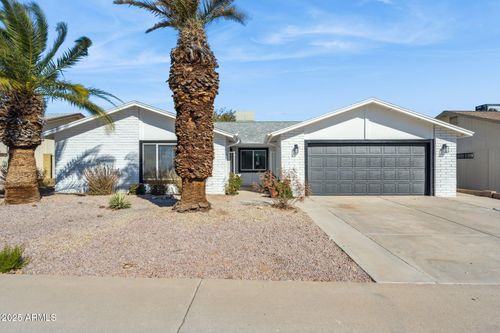 4242 E Sacaton St, Phoenix, AZ, 85044-1924 | Card Image