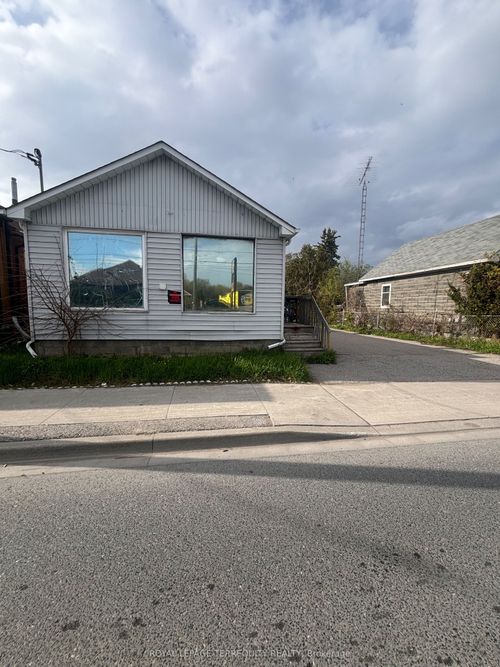 252 Bloor St E, Oshawa, ON, L1H3M6 | Card Image