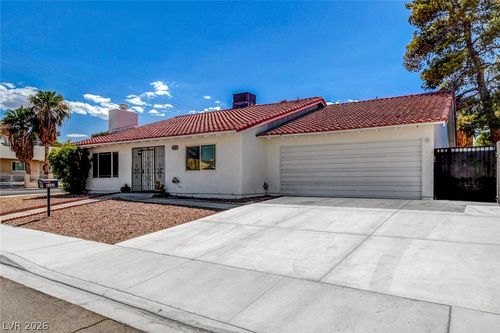 4367 S Mojave Rd, Las Vegas, NV, 89121-5110 | Card Image