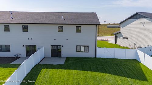 1180 20th St Sw, Dickinson, ND, 58601 | Card Image