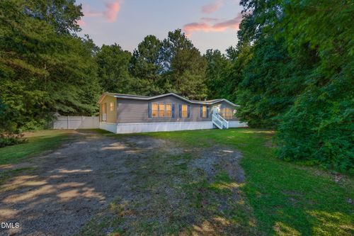 2554 Rock Pillar Rd, Clayton, NC, 27520-7874 | Card Image