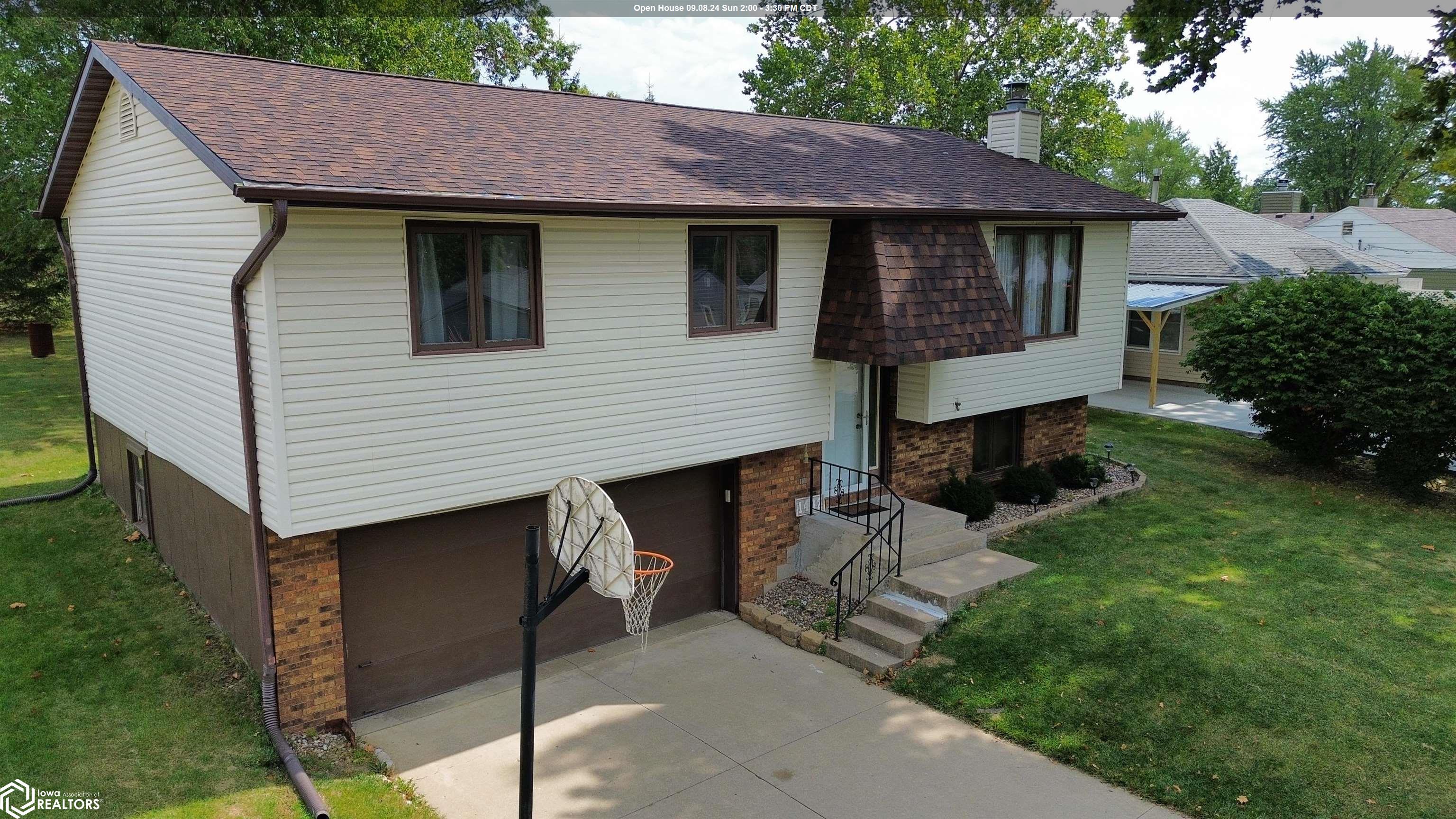 Brentwood Dr, Ottumwa, IA 52501