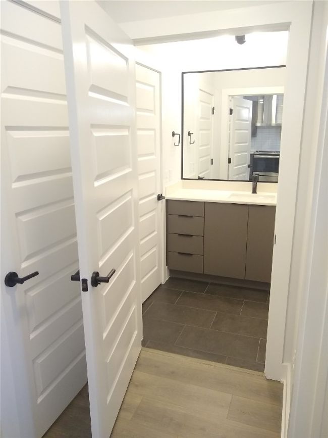 APT-403 - 2220 Webberville Rd, Condo with 1 bedrooms, 1 bathrooms and 1 parking in Austin TX | Image 6