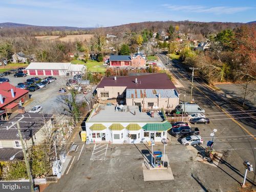 6470 Main St, THE PLAINS, VA, 20198-2255 | Card Image