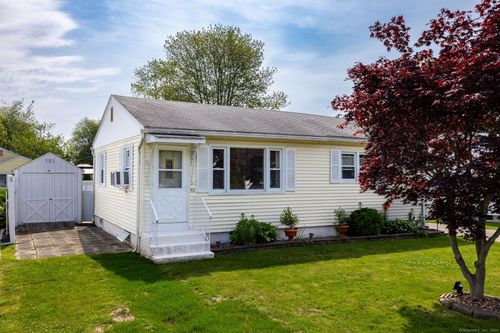 50 Biscayne Blvd, Old Lyme, CT, 06371-2405 | Card Image