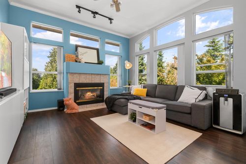 403-33480 George Ferguson Way, Abbotsford, BC, V2S8G1 | Card Image