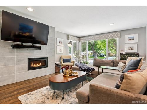 435 S Olive Way, Denver, CO, 80224-1329 | Card Image