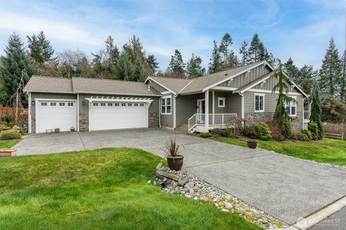 3317 Beachwood Ln, Anacortes, WA, 98221-9100 | Card Image