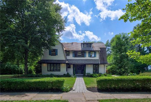 2228 Chatfield Dr, Cleveland Heights, OH, 44106-3312 | Card Image