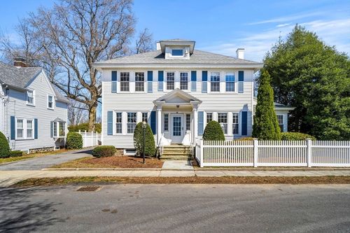 36 Richardson Ave, North Andover, MA, 01845-3610 | Card Image