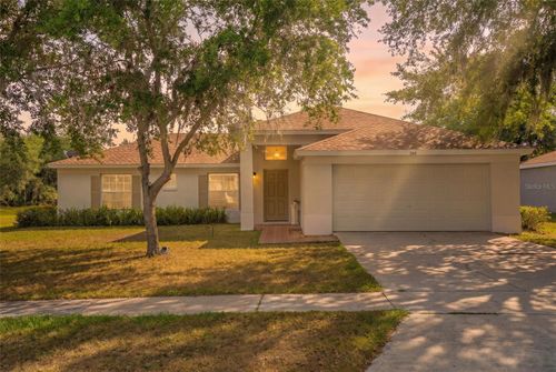304 Coventry Estates Blvd, DELTONA, FL, 32725-8800 | Card Image