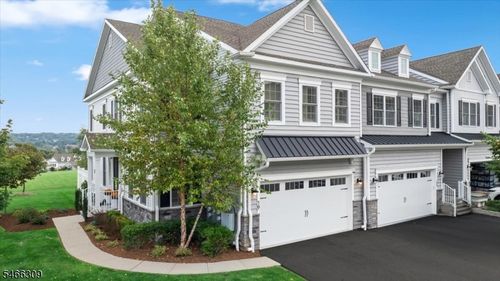 19 Aspen Dr, Cedar Grove, NJ, 07009-2304 | Card Image