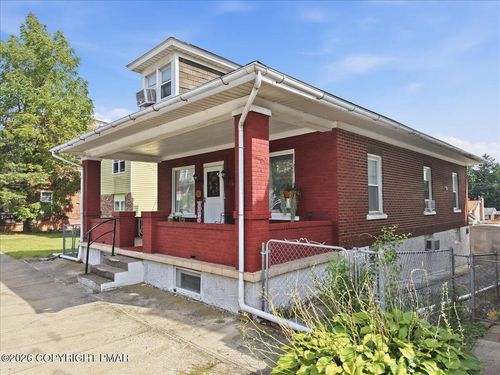 230 E Susquehanna St, ALLENTOWN, PA, 18103-5191 | Card Image