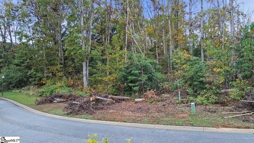 640 Breckenwood Dr, Spartanburg, SC, 29301-6167 | Card Image