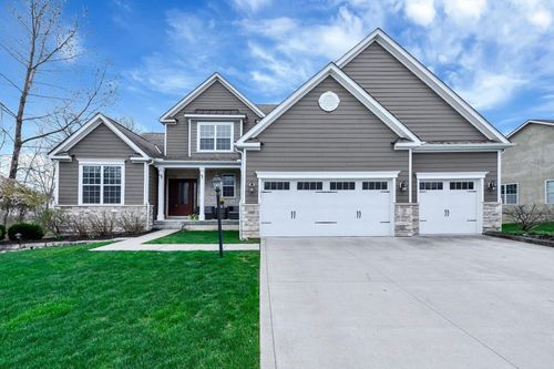 1669 Forest View Dr, Pataskala, OH, 43062-8076 | Card Image