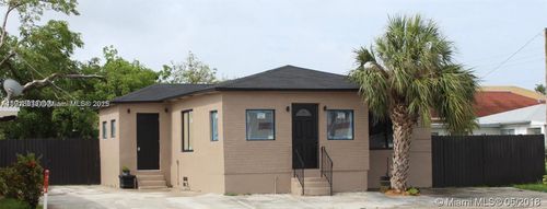 107 W Pembroke Rd, Hallandale Beach, FL, 33009-2341 | Card Image