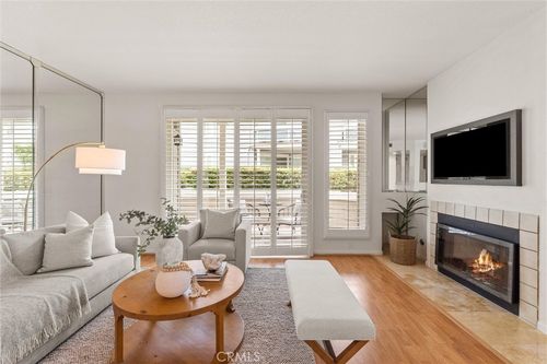 unit-104-7291 Coho Dr, Huntington Beach, CA, 92648-2469 | Card Image