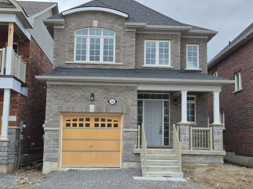 10 Grieve St, Sutton West, ON, L0E1R0 | Card Image