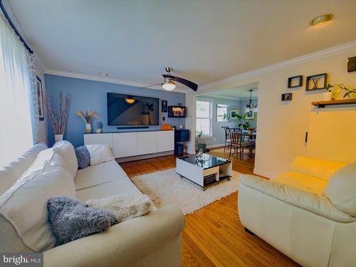2961 Ashdown Forest Dr, Oak Hill, VA, 20171-2319 | Card Image