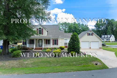 205 Simbelyn Dr, Nashville, NC, 27856-1735 | Card Image